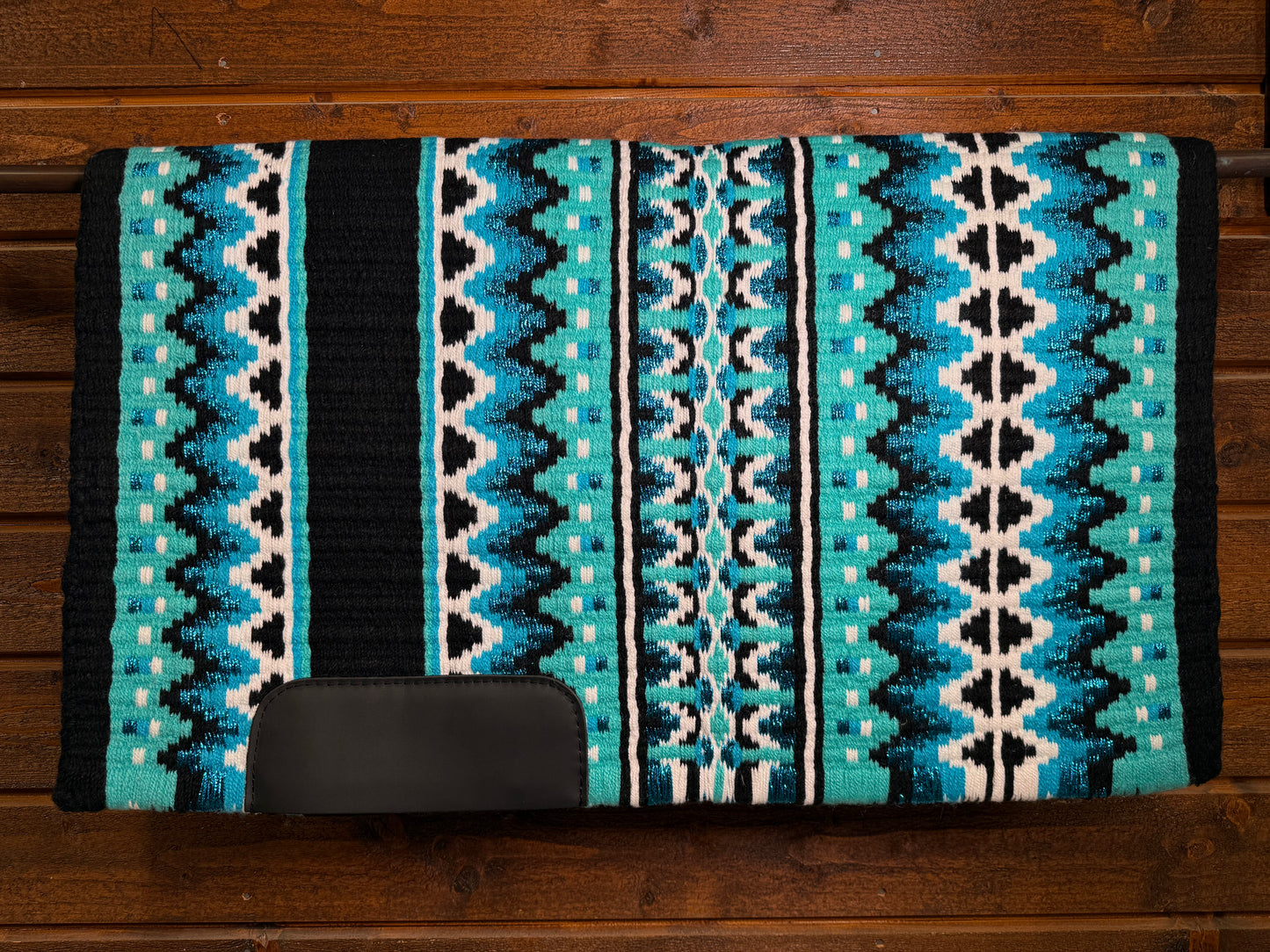 Custom show pad